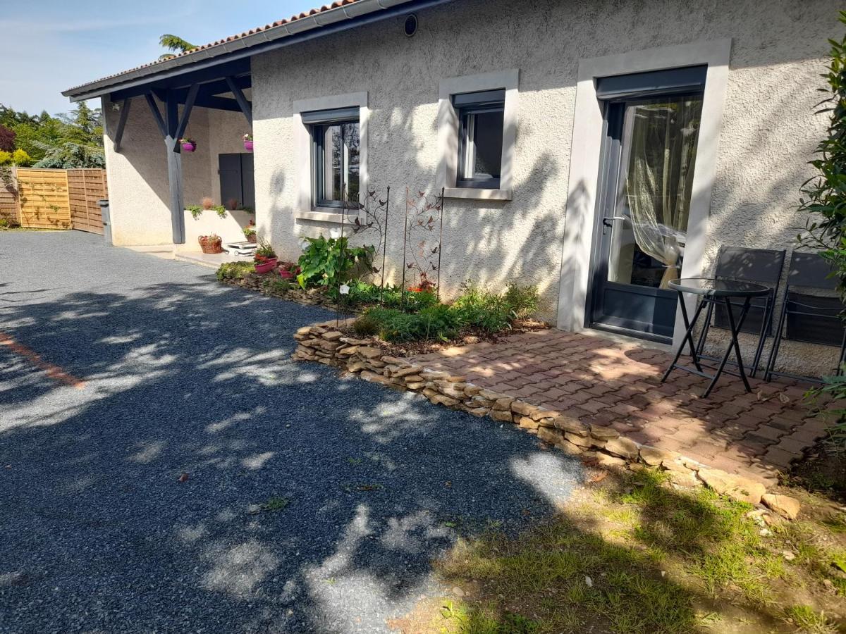 La Maison Du Bonheur, Borne De Recharge Ve Saint-Bernard  ภายนอก รูปภาพ